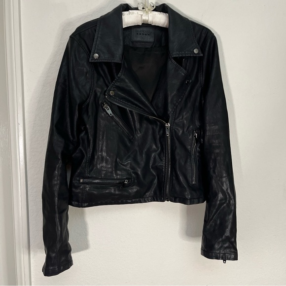 Blank NYC Black Moto Jacket Faux Vegan Leather Silver Zip Biker Edgy Sz XL - Picture 3 of 12
